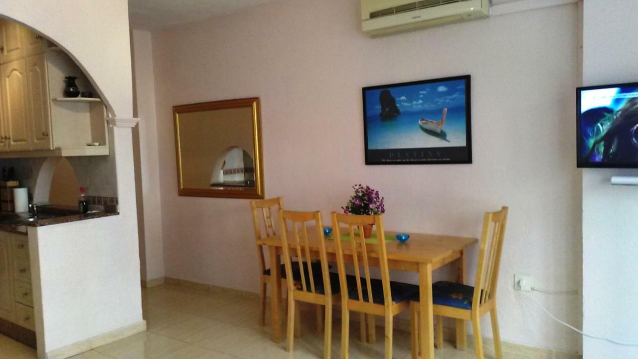 Downtown With Wifi & Tv Box Daire Torrevieja Dış mekan fotoğraf